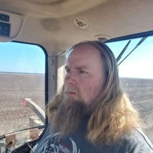 Meet your Posher, Roy